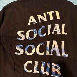 Large anti social social club tee